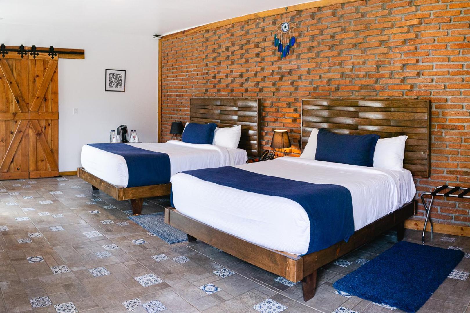 Ojo Azul Resort فالي دي جوادالوبي المظهر الخارجي الصورة